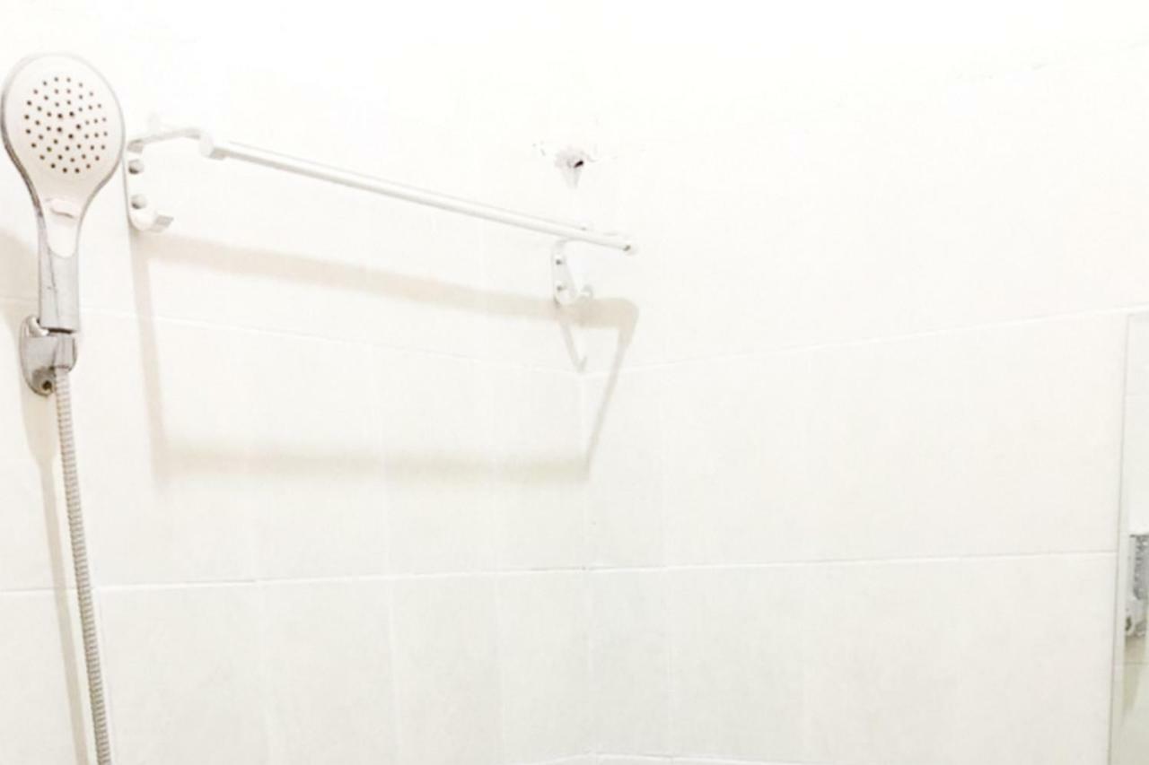 เรดดอร์ซ แอท ซิมปัง ลิมา จูปิเตอร์ Hotel โซรง ภายนอก รูปภาพ