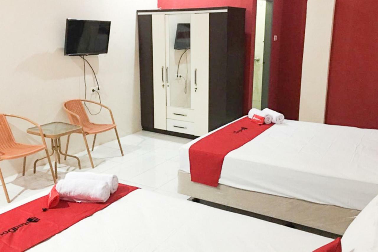 เรดดอร์ซ แอท ซิมปัง ลิมา จูปิเตอร์ Hotel โซรง ภายนอก รูปภาพ